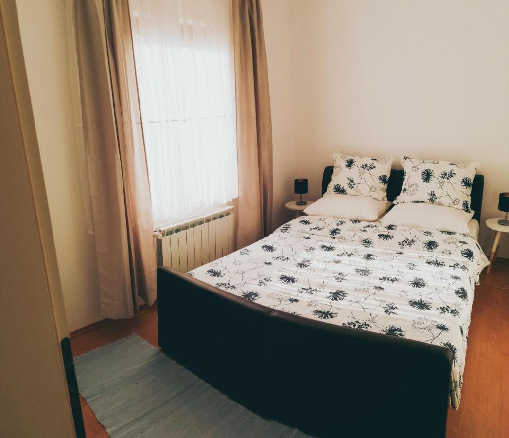 Duplex House Leilighet Bijeljina Eksteriør bilde